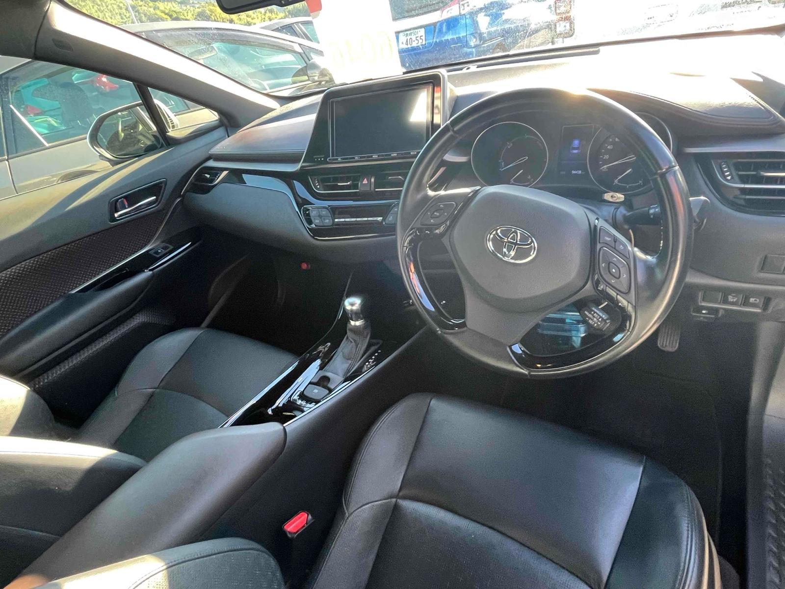 Toyota C-HR G