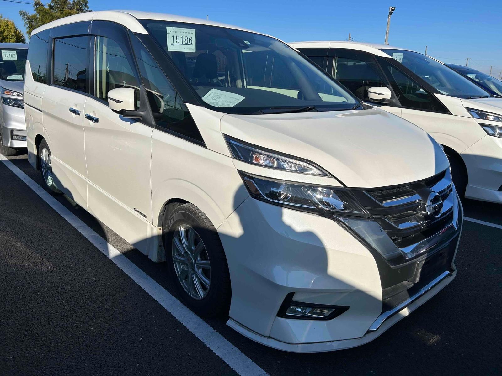 Nissan Serena HIGHWAY STAR V SELECTION 2