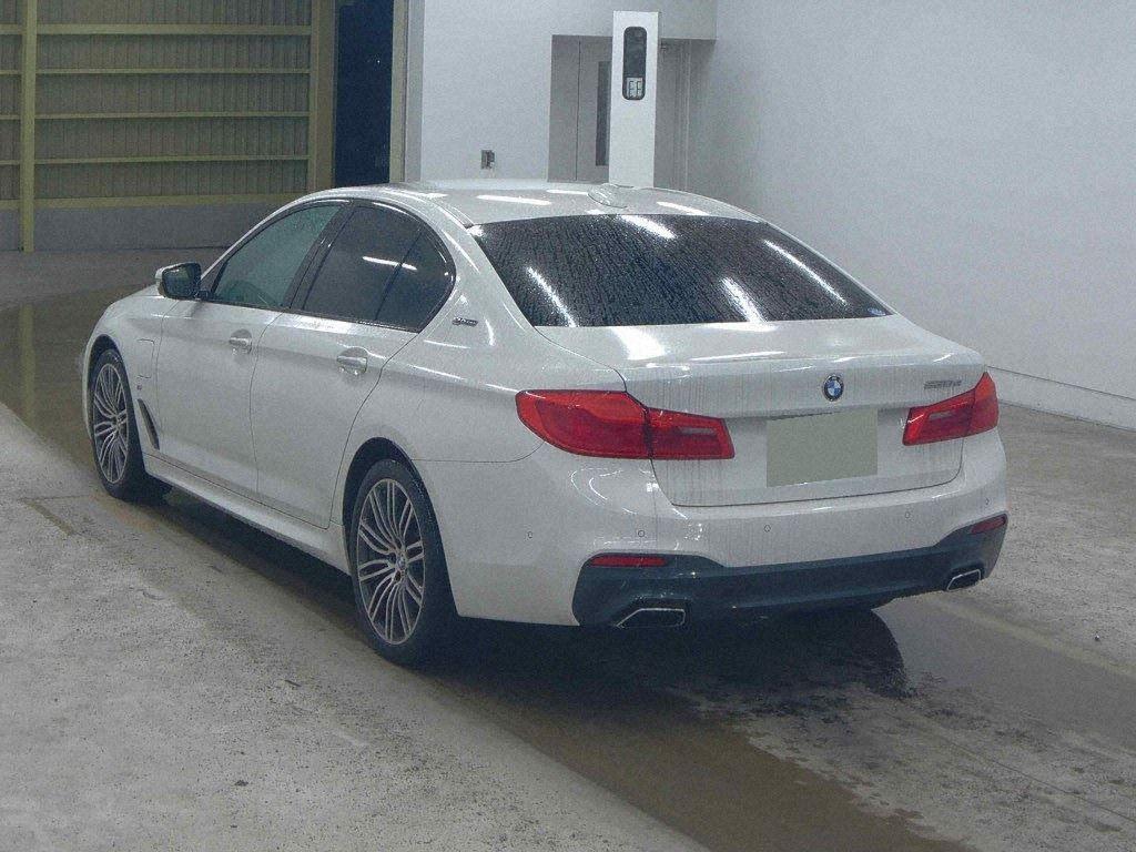 BMW 5 Series 4d 530E M-SPORT IPERFORMANCE