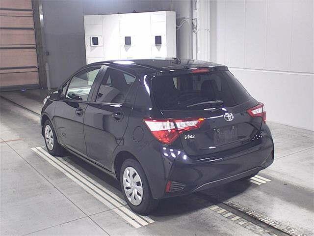 Toyota Vitz F