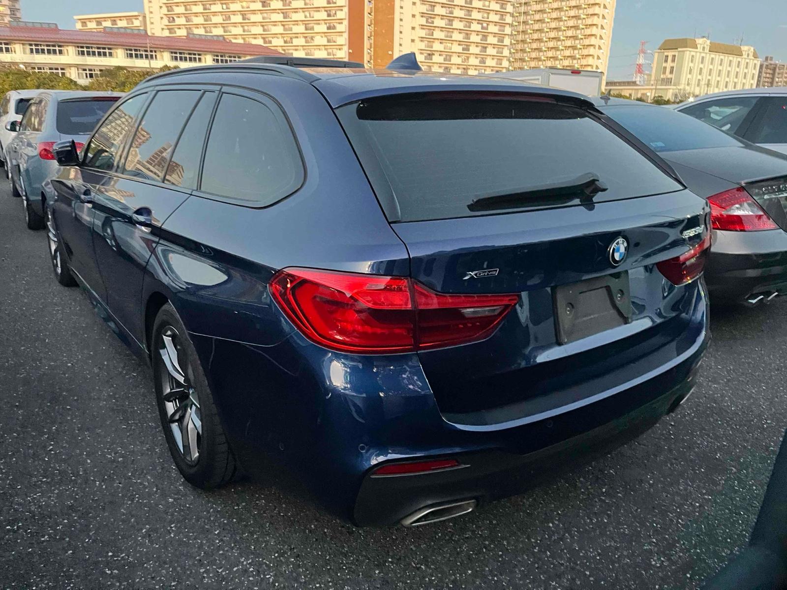 BMW 523 D XDRIVE TOURING M SPIRIT 2.0