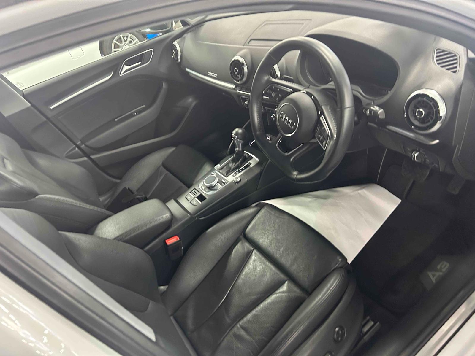 Audi A3 5D SPORTBACK 30 TFSI
