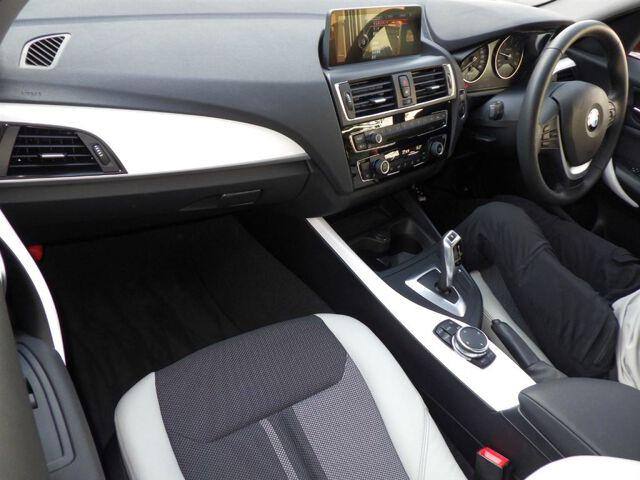 BMW 1 Series 5d 118D STYLE