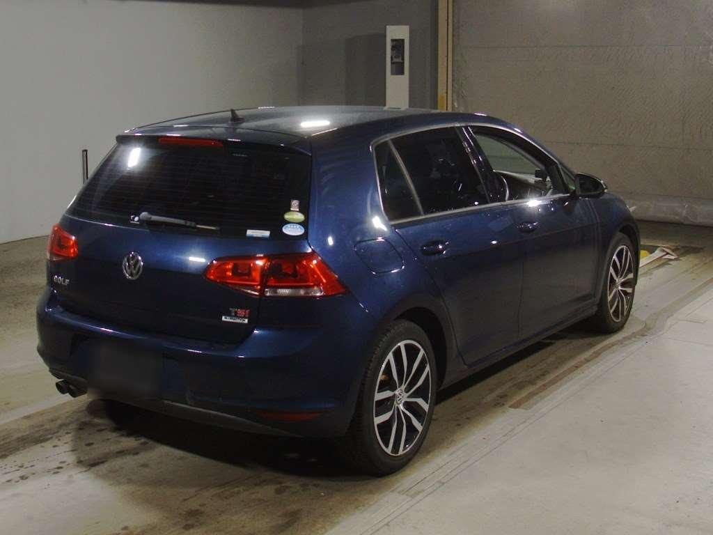 Volkswagen Golf TSI High Line