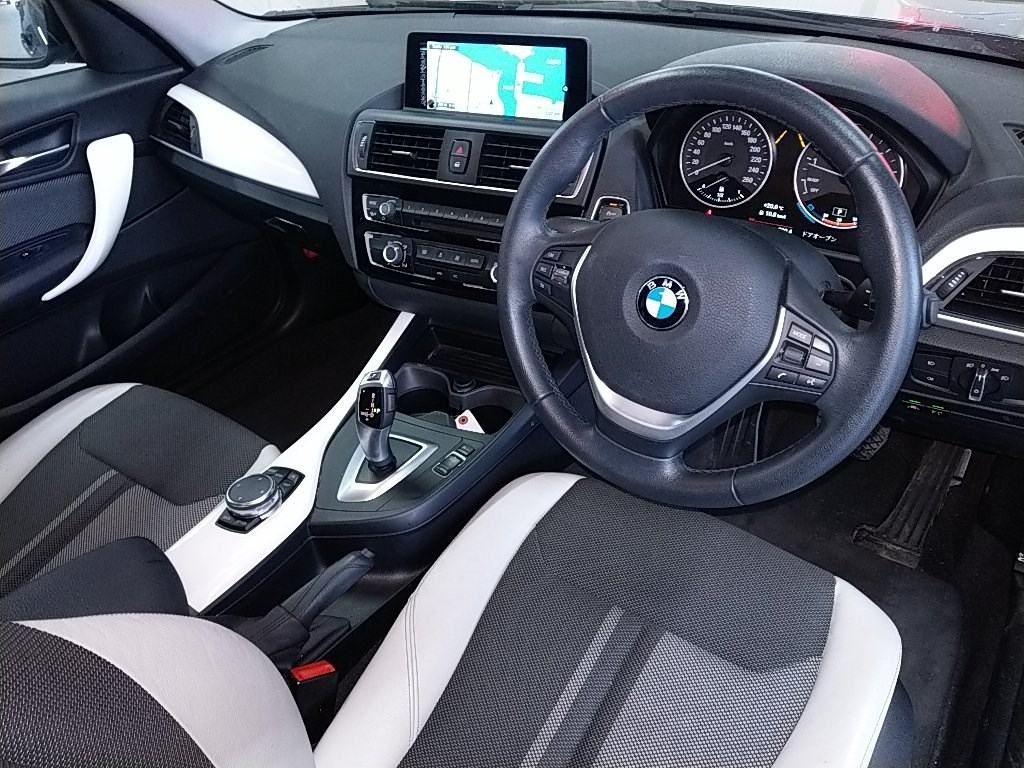 BMW 1 SERIES 5D 118I STYLE