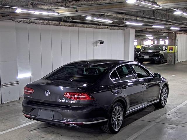 Volkswagen PASSAT VARIANT PASSAT TDI HIGH LINE