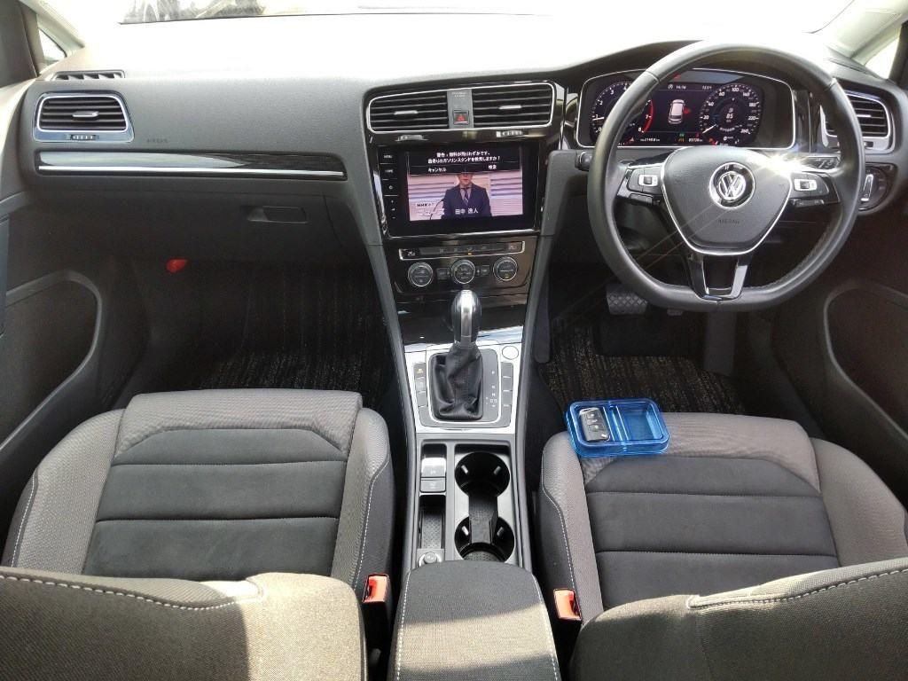 Volkswagen GOLF 5D TSI HIGH LINE