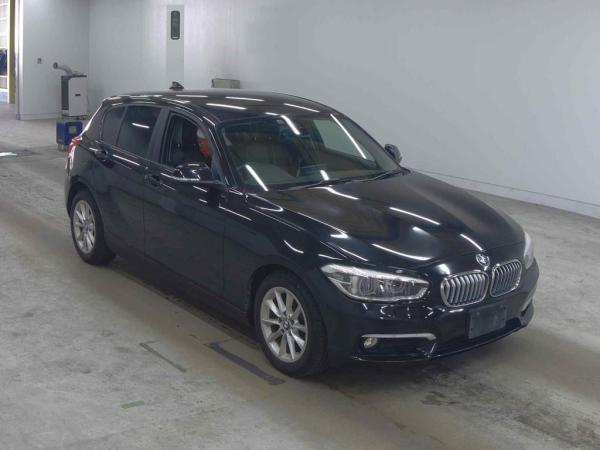 BMW 1 SERIES 5D 118I