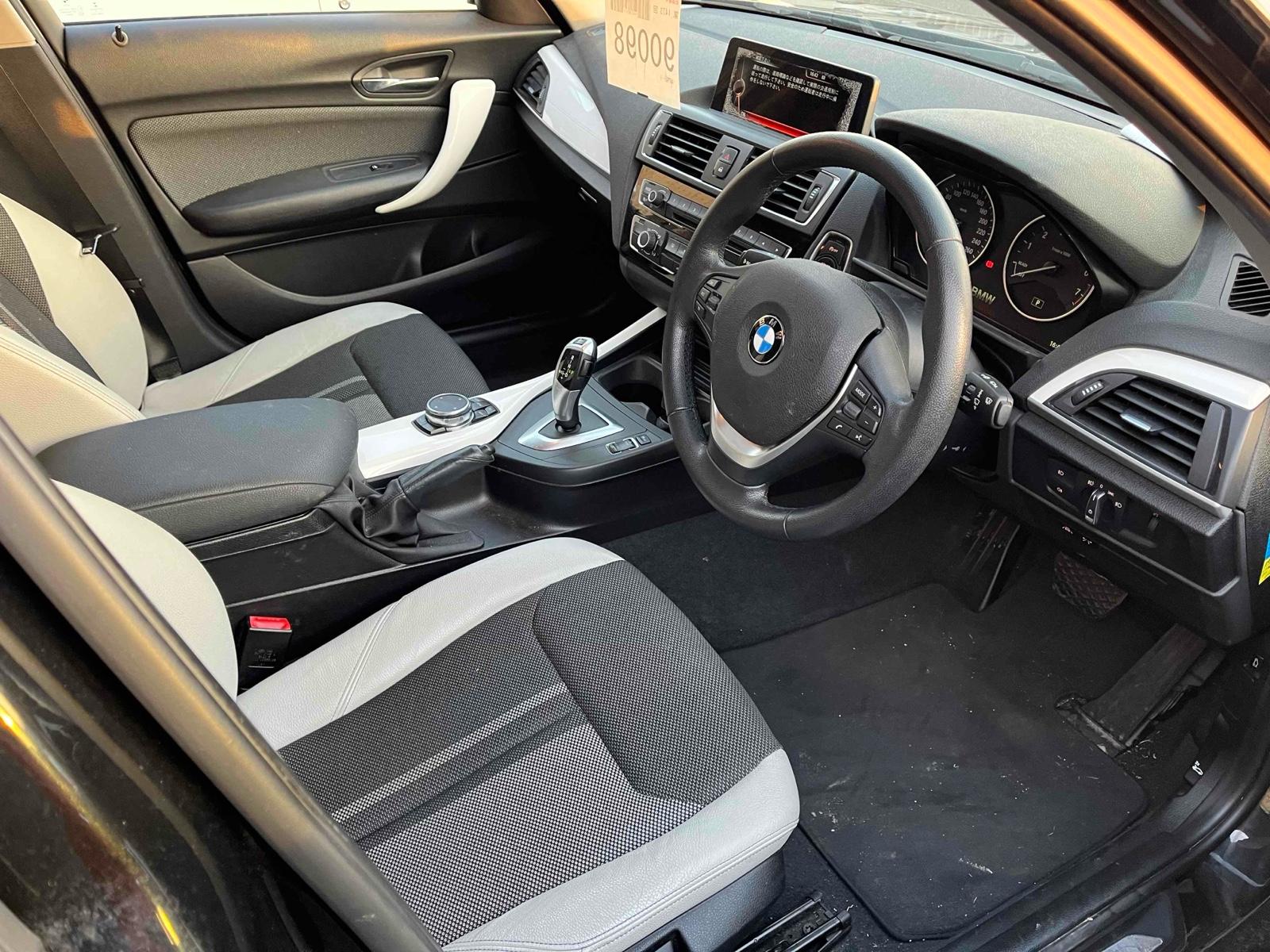 BMW 1 SERIES 5D 118I