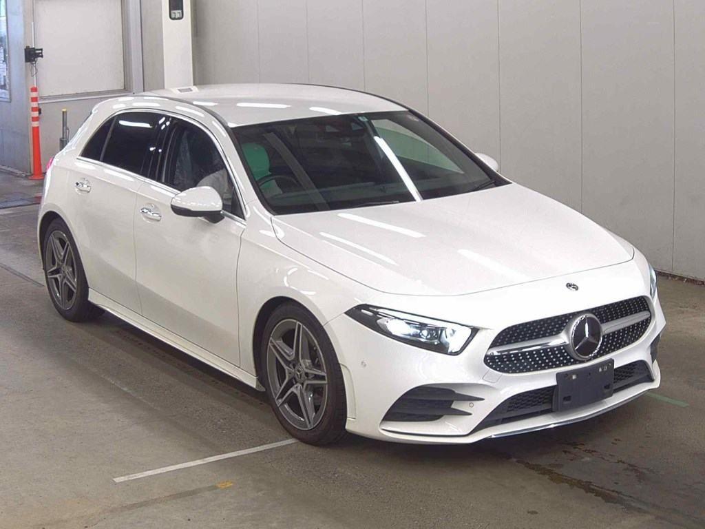 Mercedes-Benz A-CLASS A200D AMG LINE