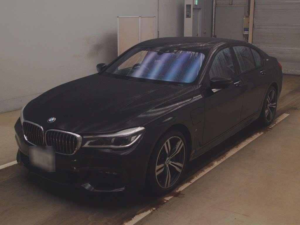 BMW 740E I PERFORMANCE M SPORT