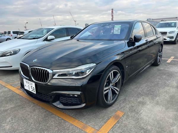 BMW 740E I PERFORMANCE M SPORT