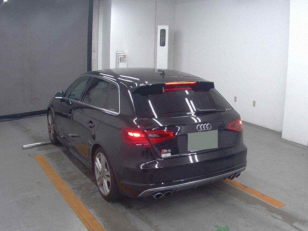 Audi S3 SPORT B LEATHER P