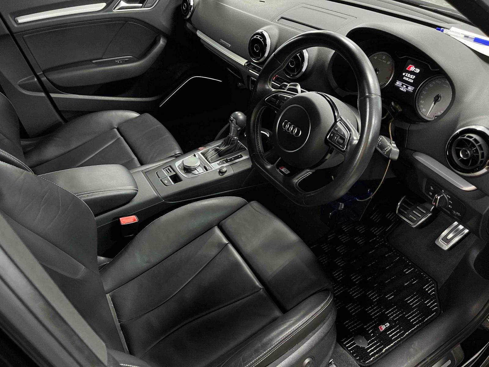 Audi S3 SPORT B LEATHER P