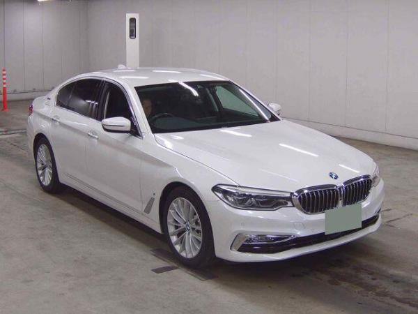 BMW 5 Series 4d 530E LUXURY IPERFORMANCE