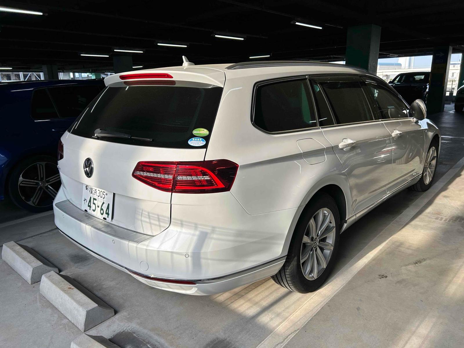 Volkswagen PASSAT VARIANT TSI ELEGANCE LINE