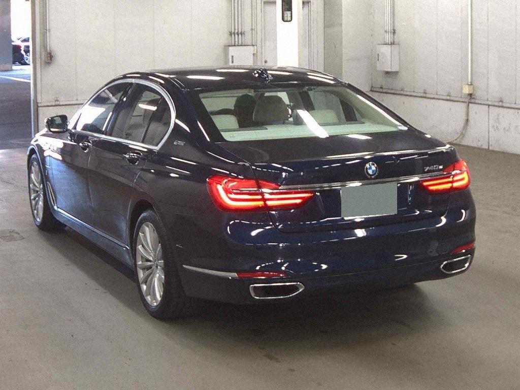 BMW 740E I PEFORMANCE EXELENCE