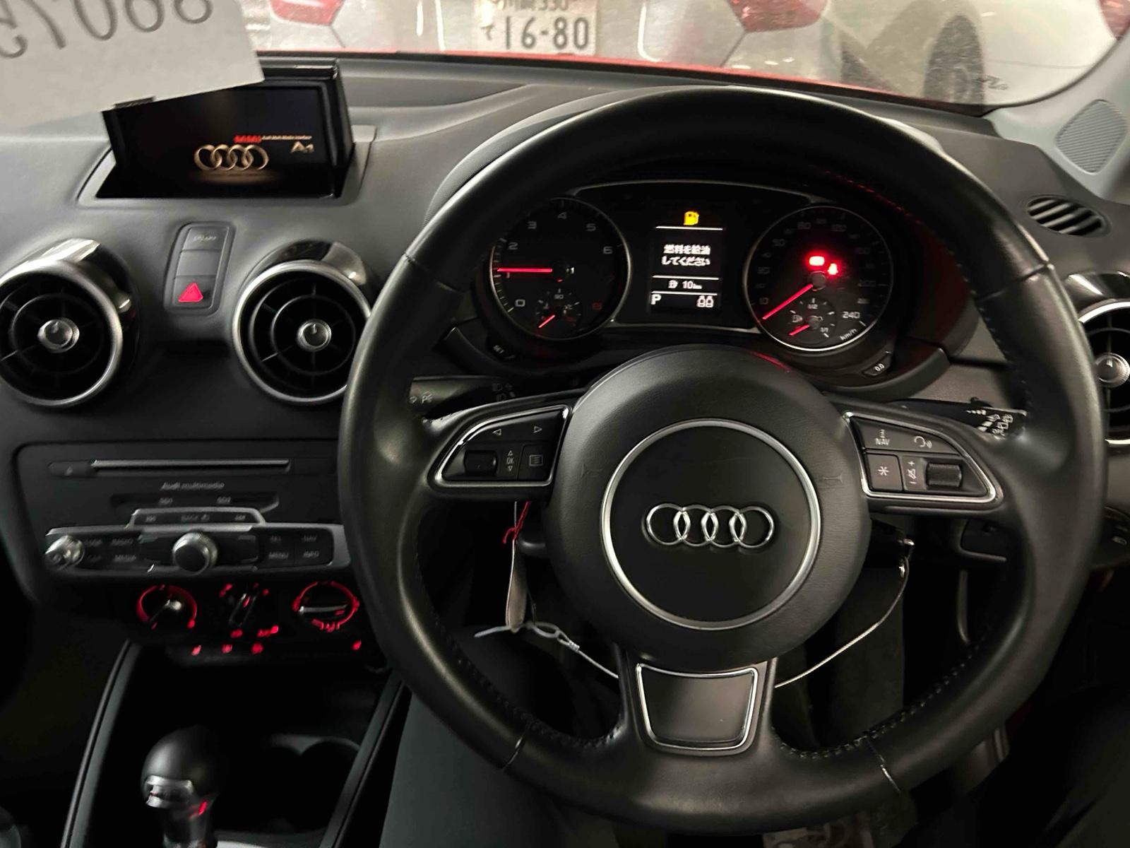 Audi A1 1.0TFSI SPORT