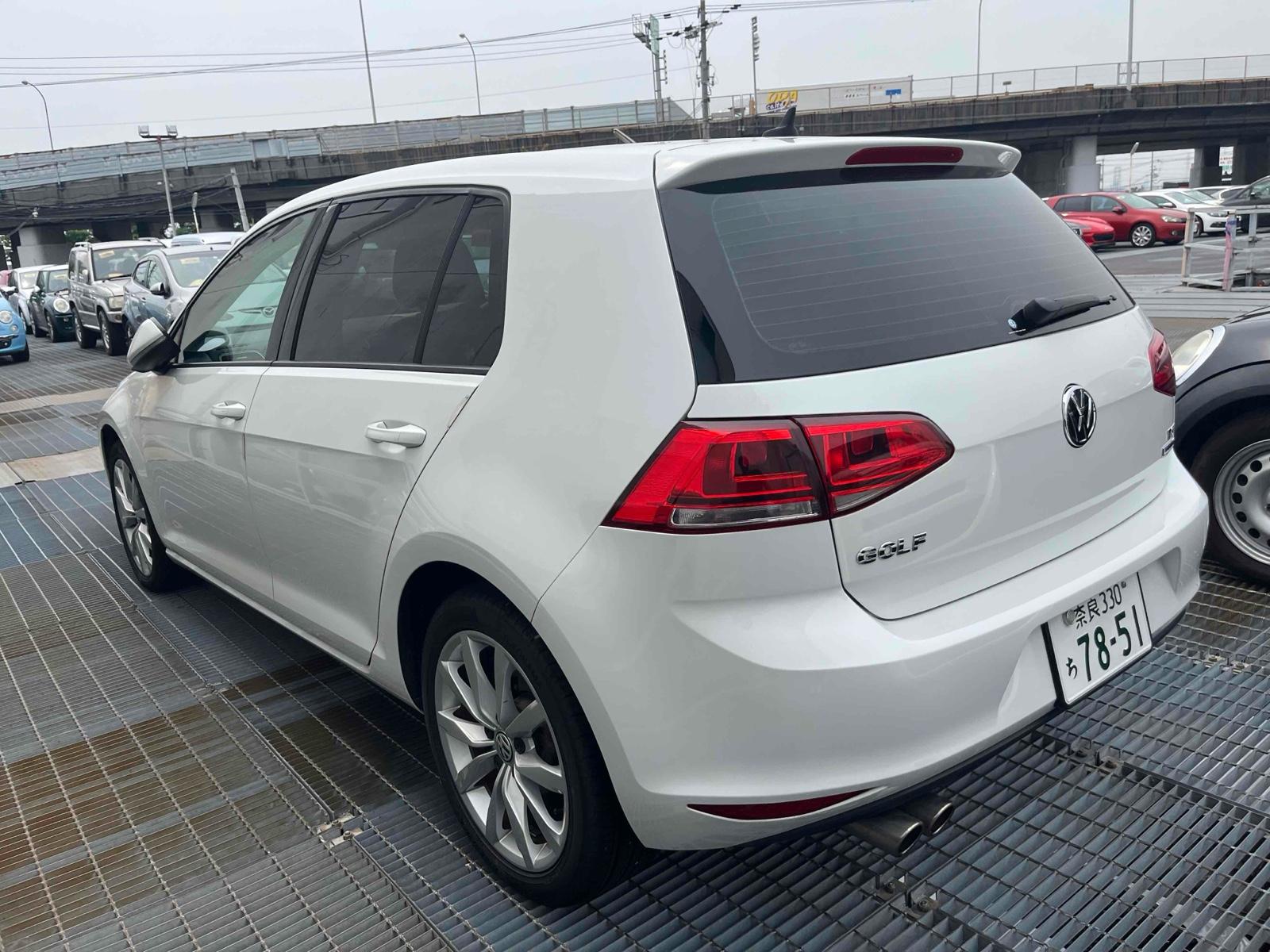 Volkswagen Golf TSI HIGH LINE BMT