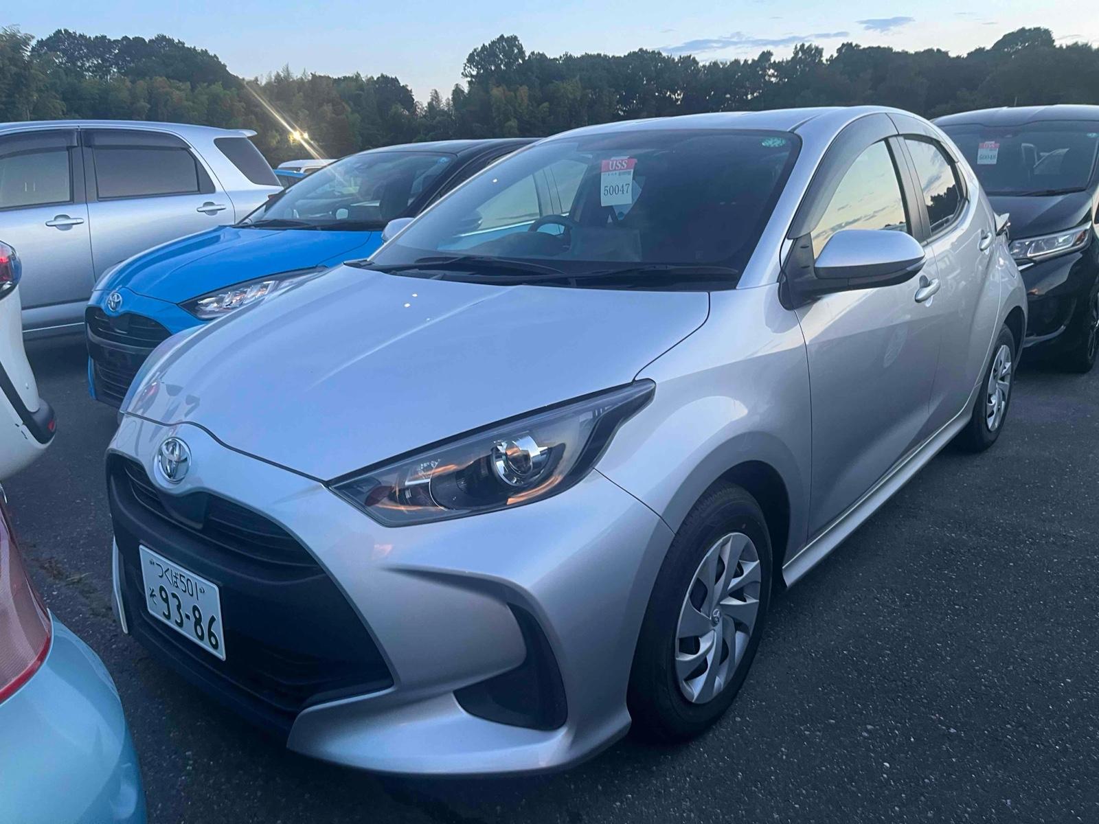 Toyota Yaris X B PACKAGE