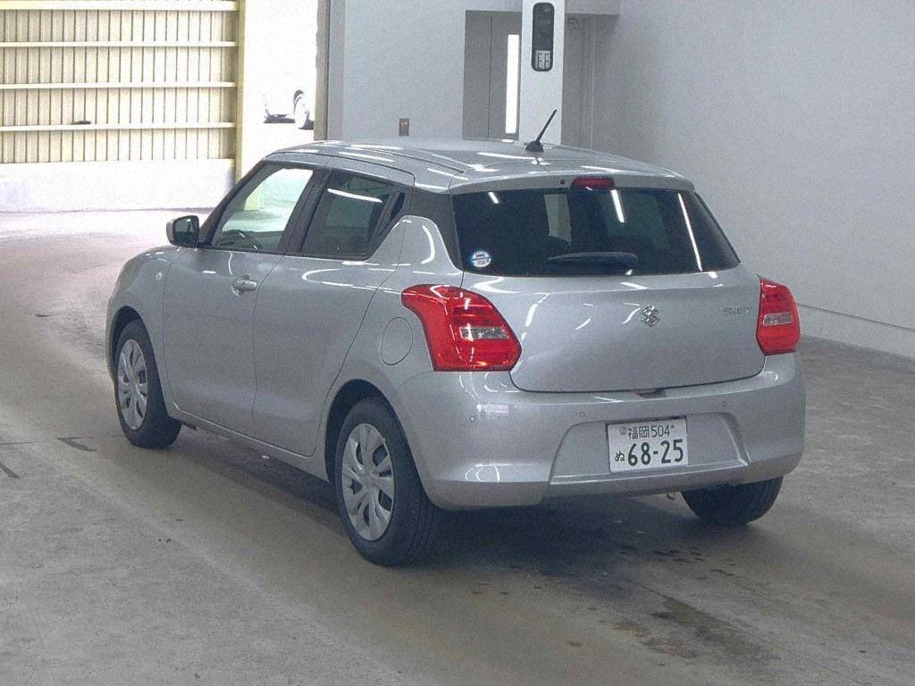 Suzuki Swift 5D XG