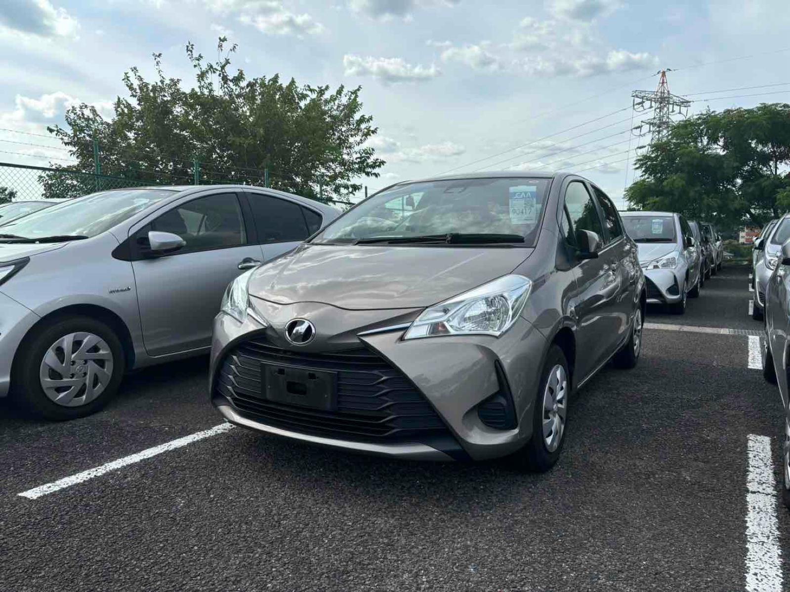 Toyota Vitz F