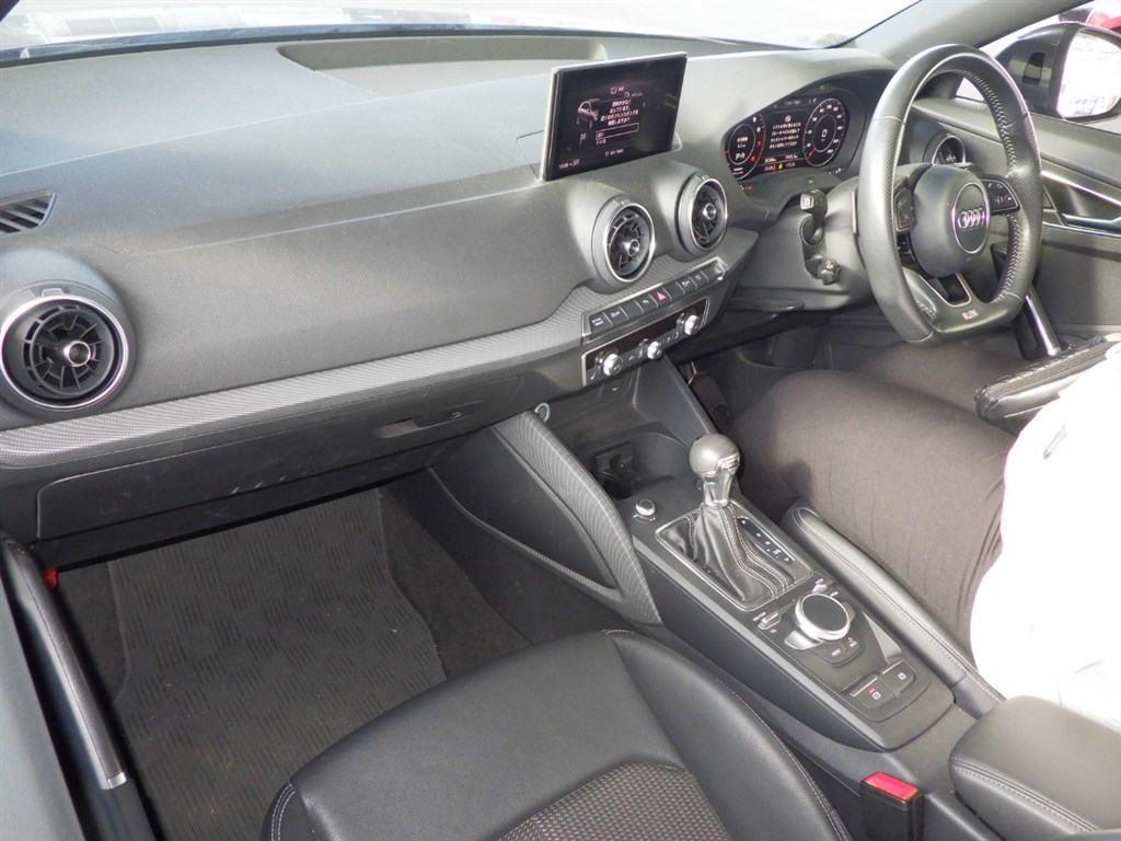 Audi Q2 1ST EDITION