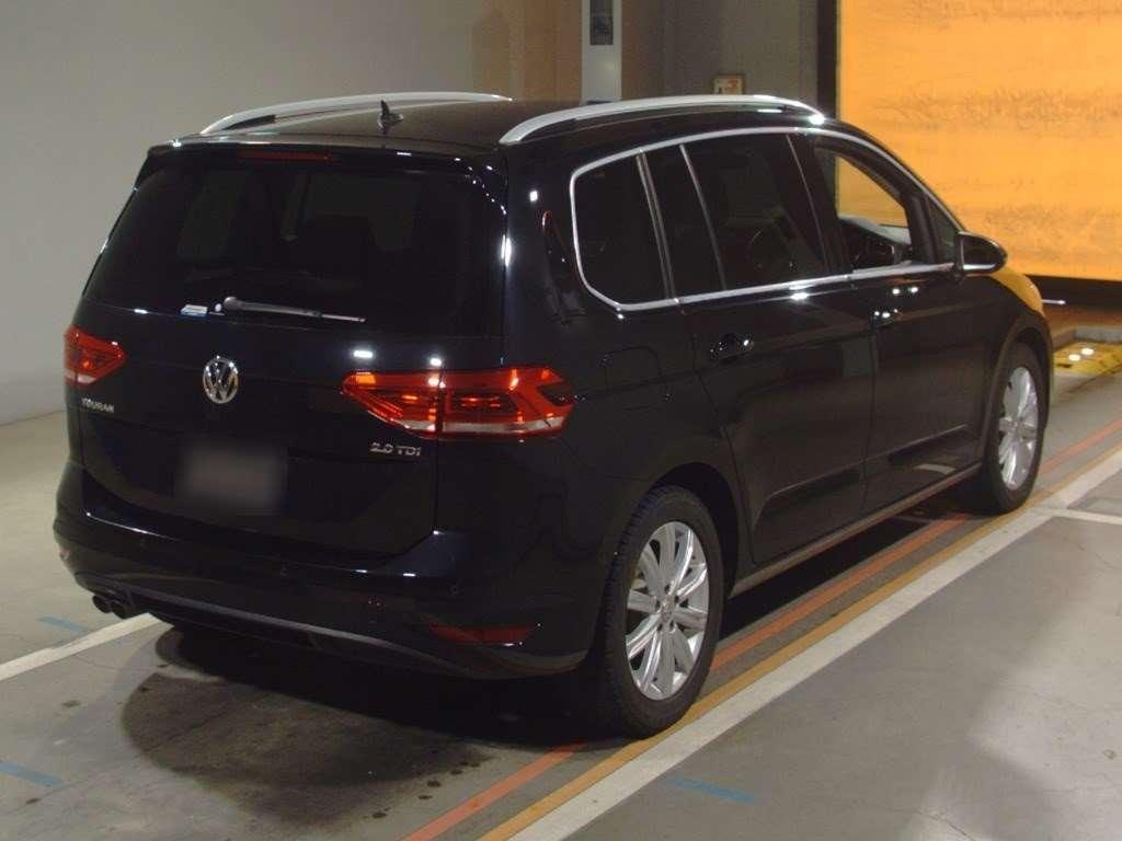 Volkswagen GOLF TOURAN TDI HIGH LINE