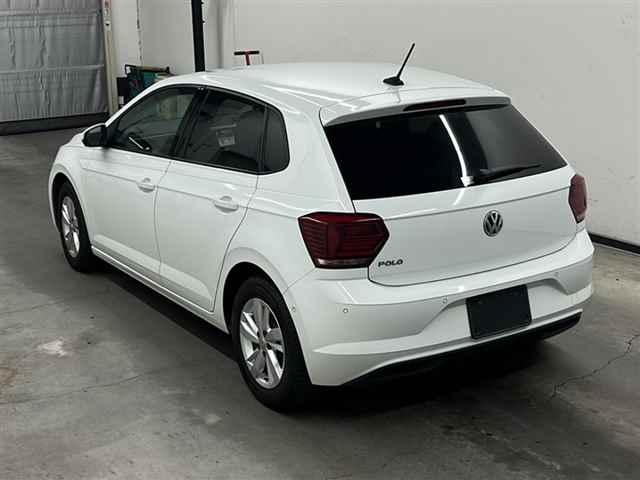 Volkswagen Polo 1.0