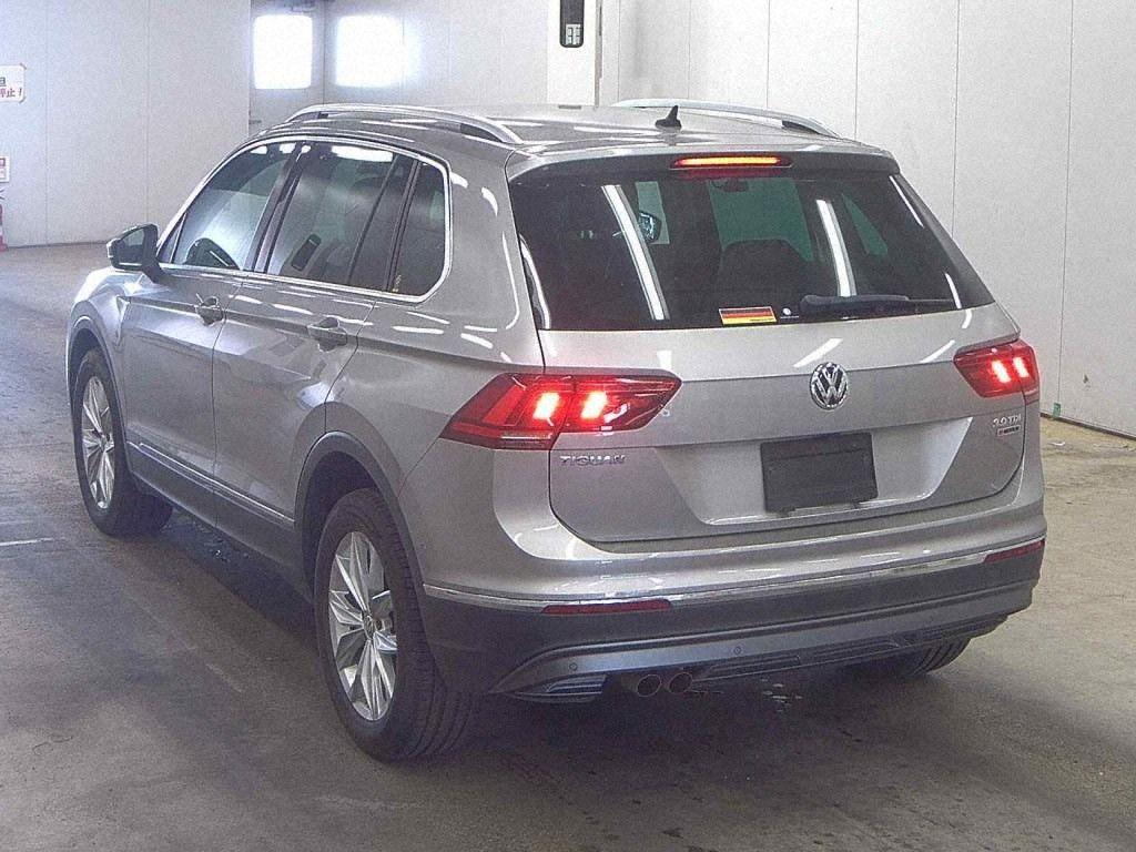 Volkswagen Tiguan TDI 4 MOTION HIGH LINE