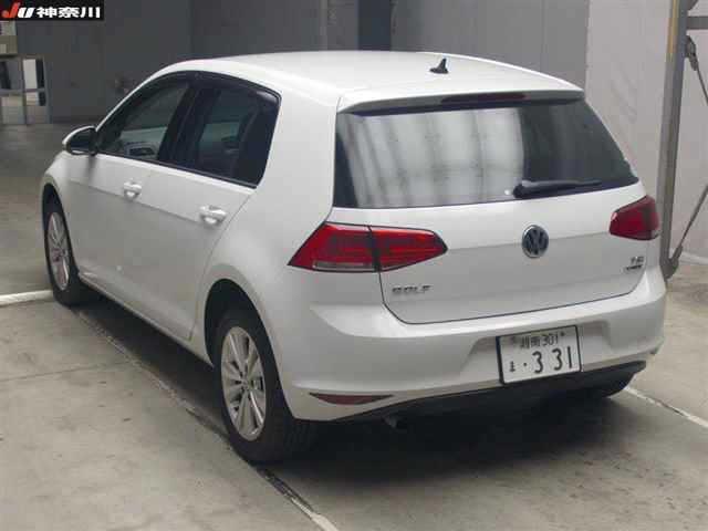 Volkswagen Golf TSI COMFORT LINE BMT