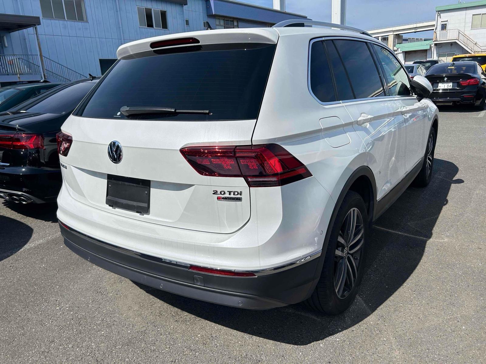 Volkswagen Tiguan TDI 4MOTION HIGH LINE