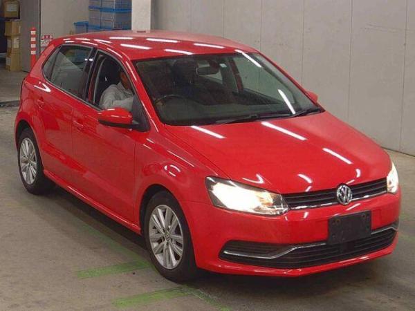 Volkswagen Polo 5d PREMIUM EDITION NAVI PACKAGE