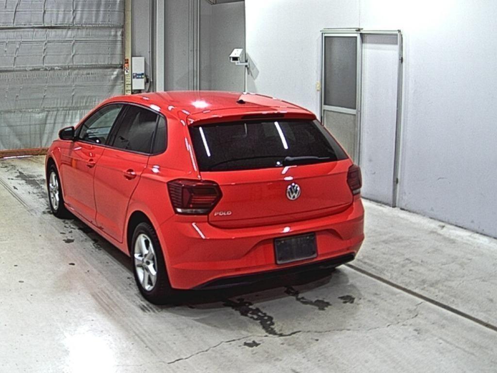 Volkswagen Polo TSIｺﾝﾌｫｰﾄﾗｲﾝ