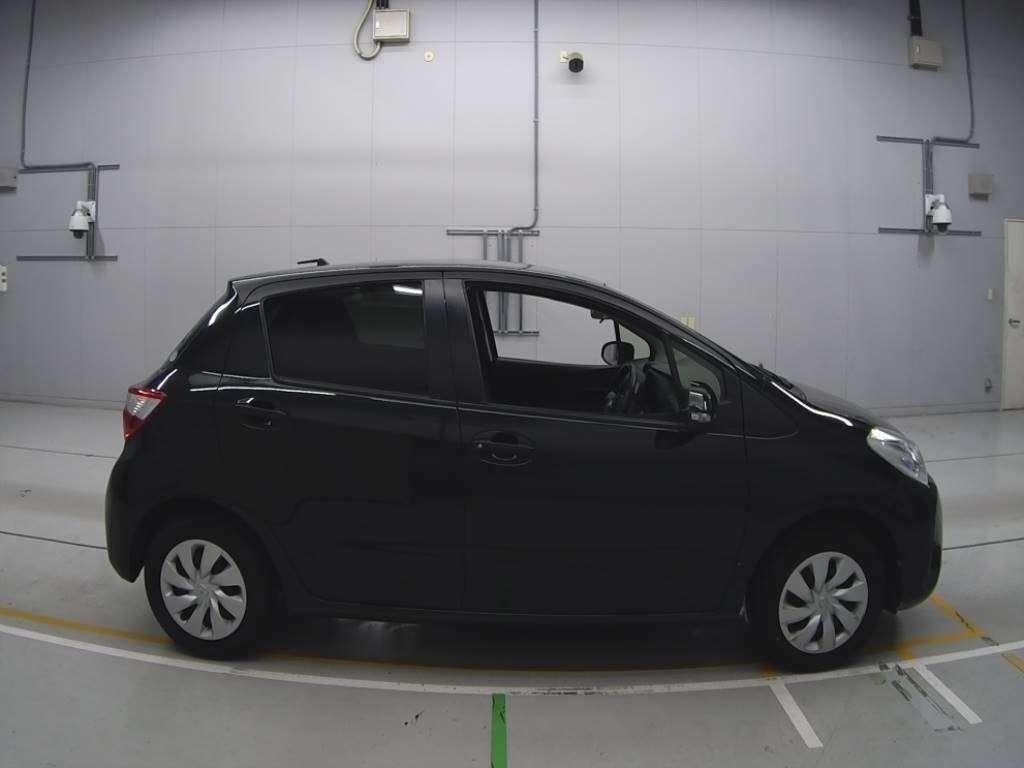 Toyota Vitz F