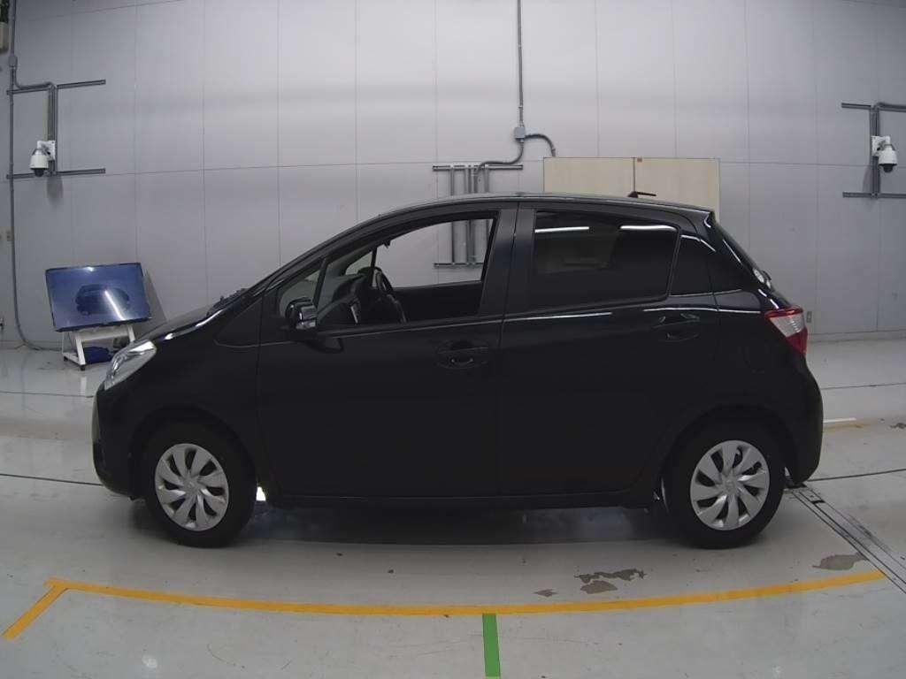 Toyota Vitz F