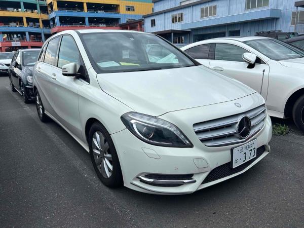 Mercedes-Benz B Class B180 BLUE EFI