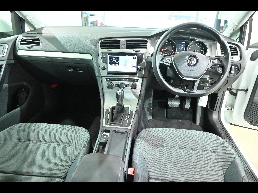 Volkswagen Golf TSI COMFORT LINE BMT