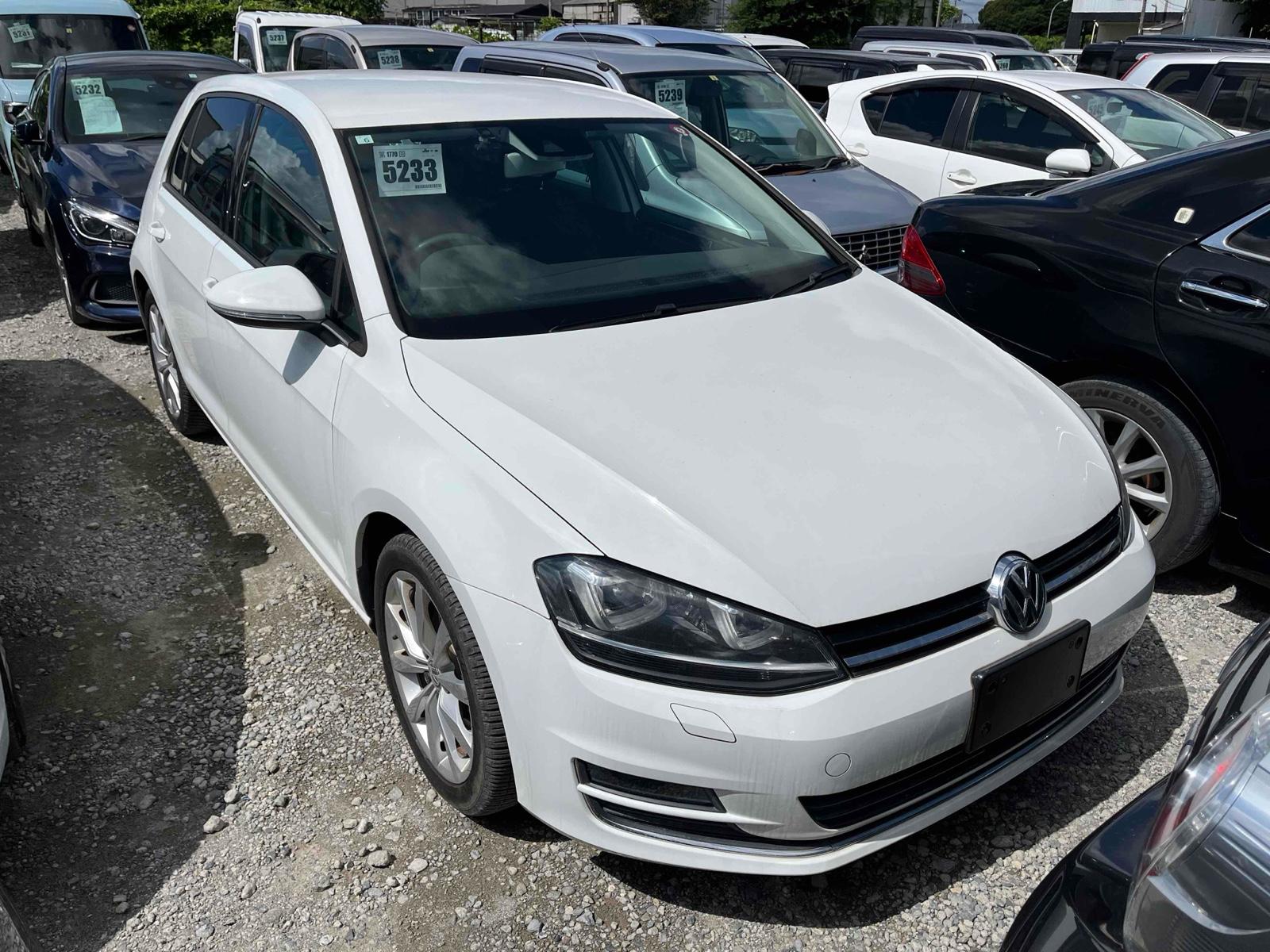 Volkswagen Golf TSI HIGH LINE