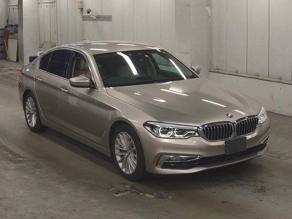 BMW 530E LUXURY IPERFORMANCE