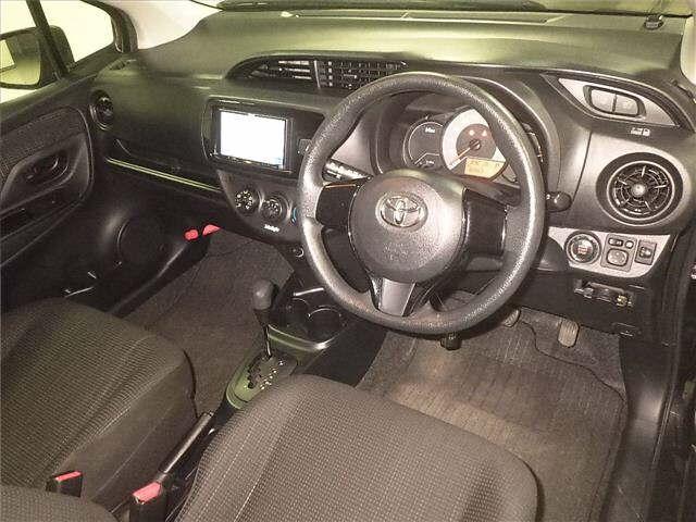 Toyota Vitz F