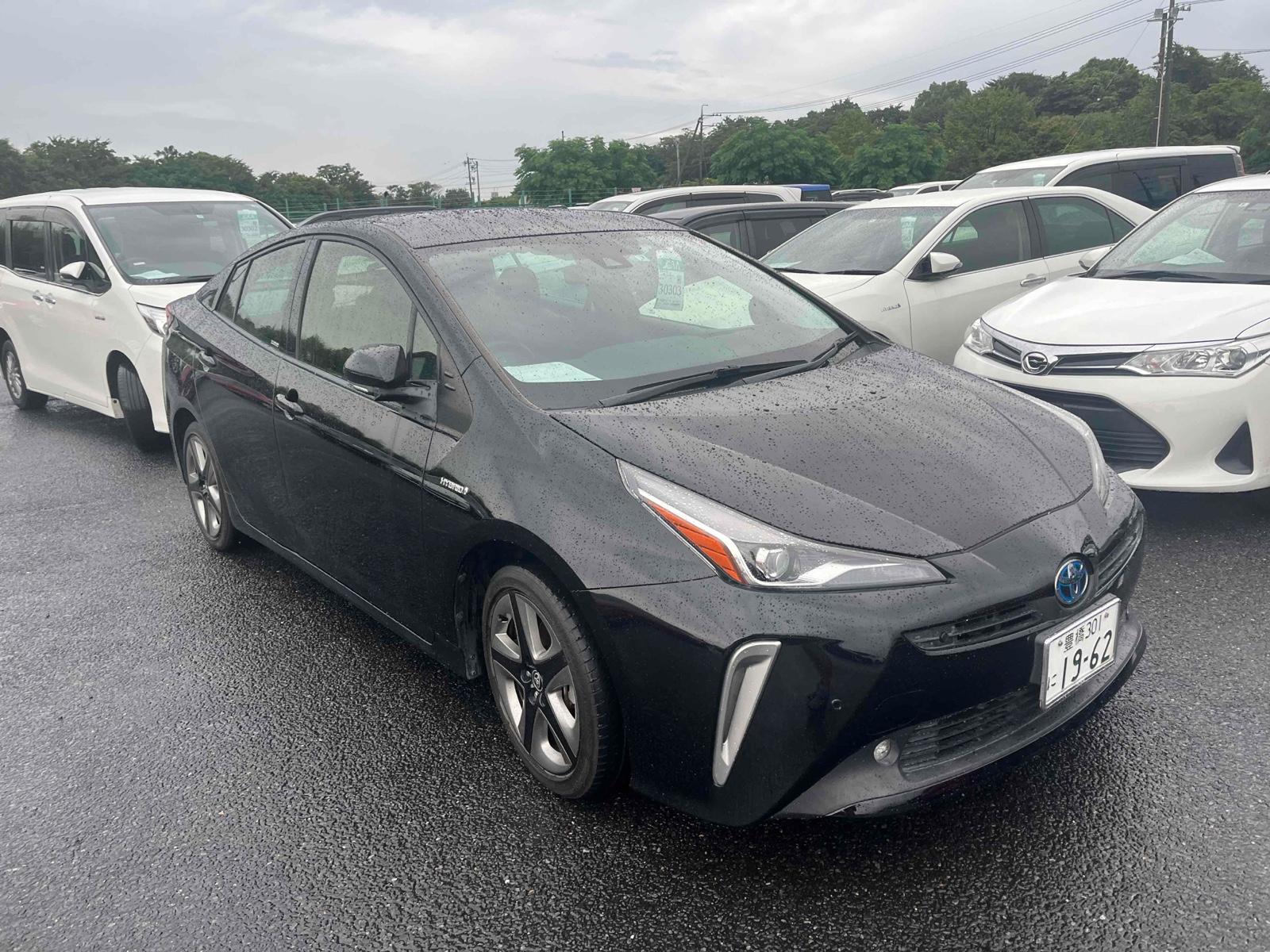 Toyota Prius  S TOURING SELECTION