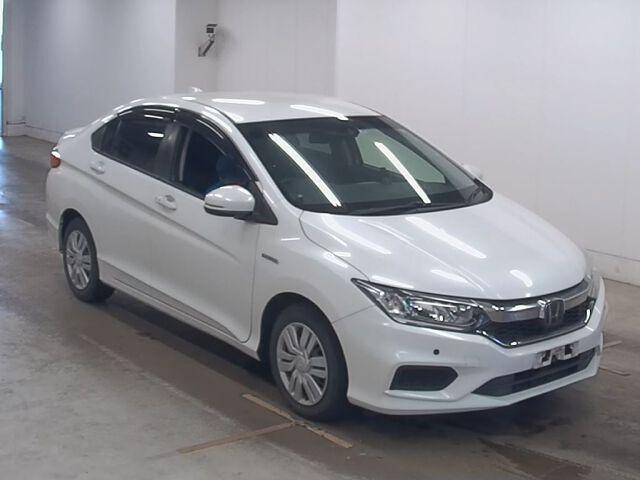 Honda Grace HV DX