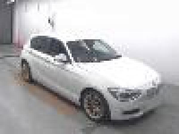 BMW 1 SERIES 5D 116I FASHIONISTA