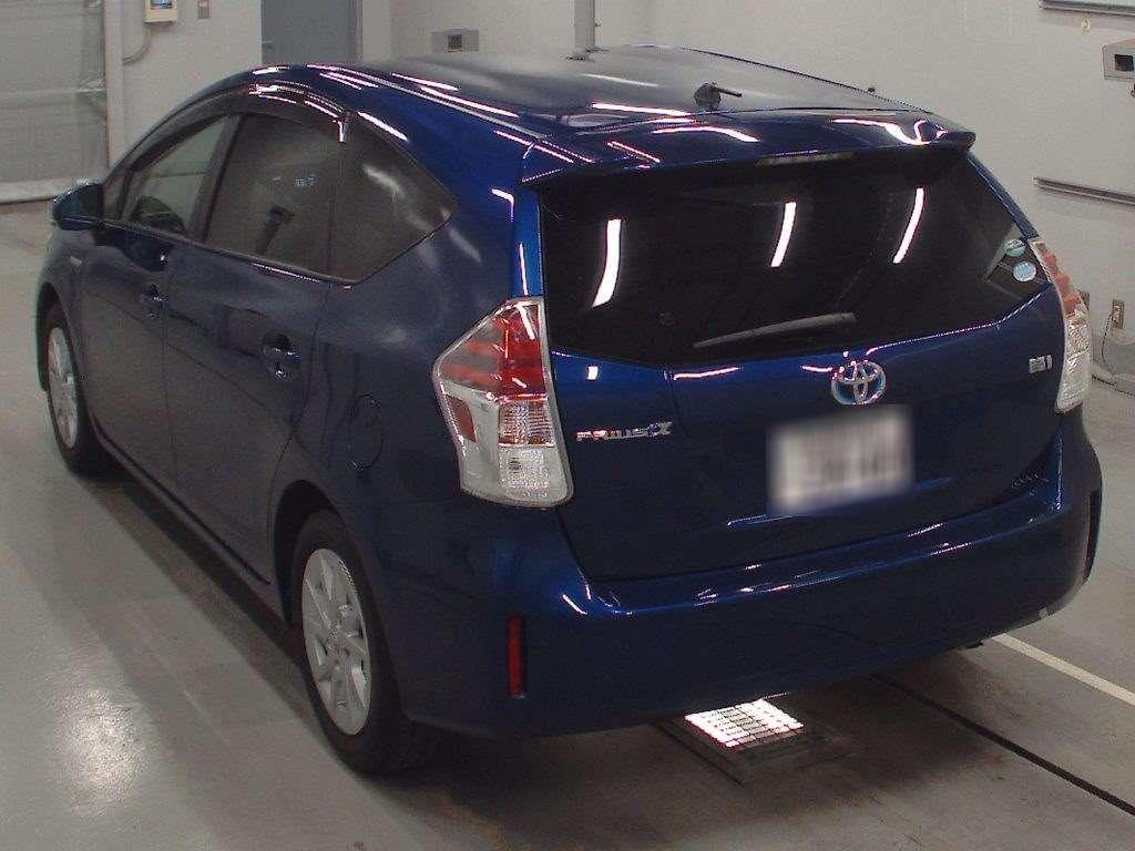 Toyota Prius ALPHA S