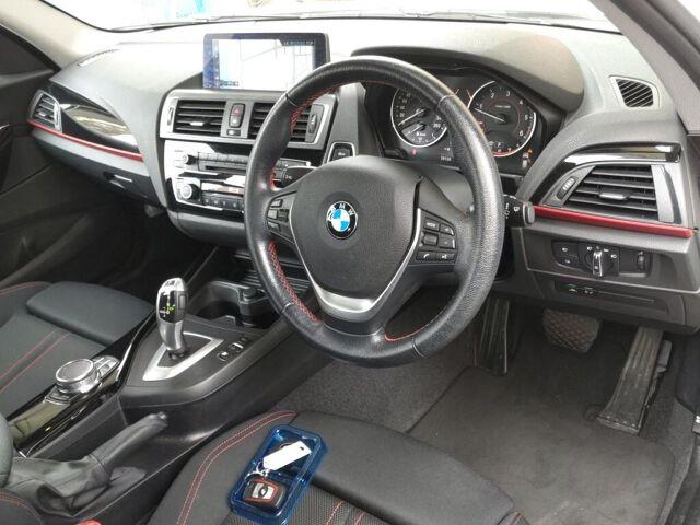 BMW 1 Series 5d 118D SPORT