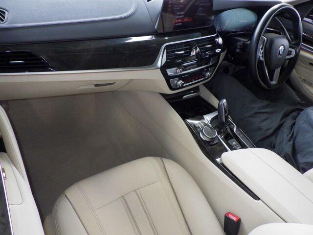 BMW 5 Series 4d 523D LUXURY