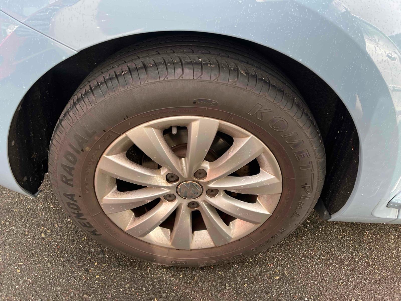 Volkswagen THE BEETLE DESIGN