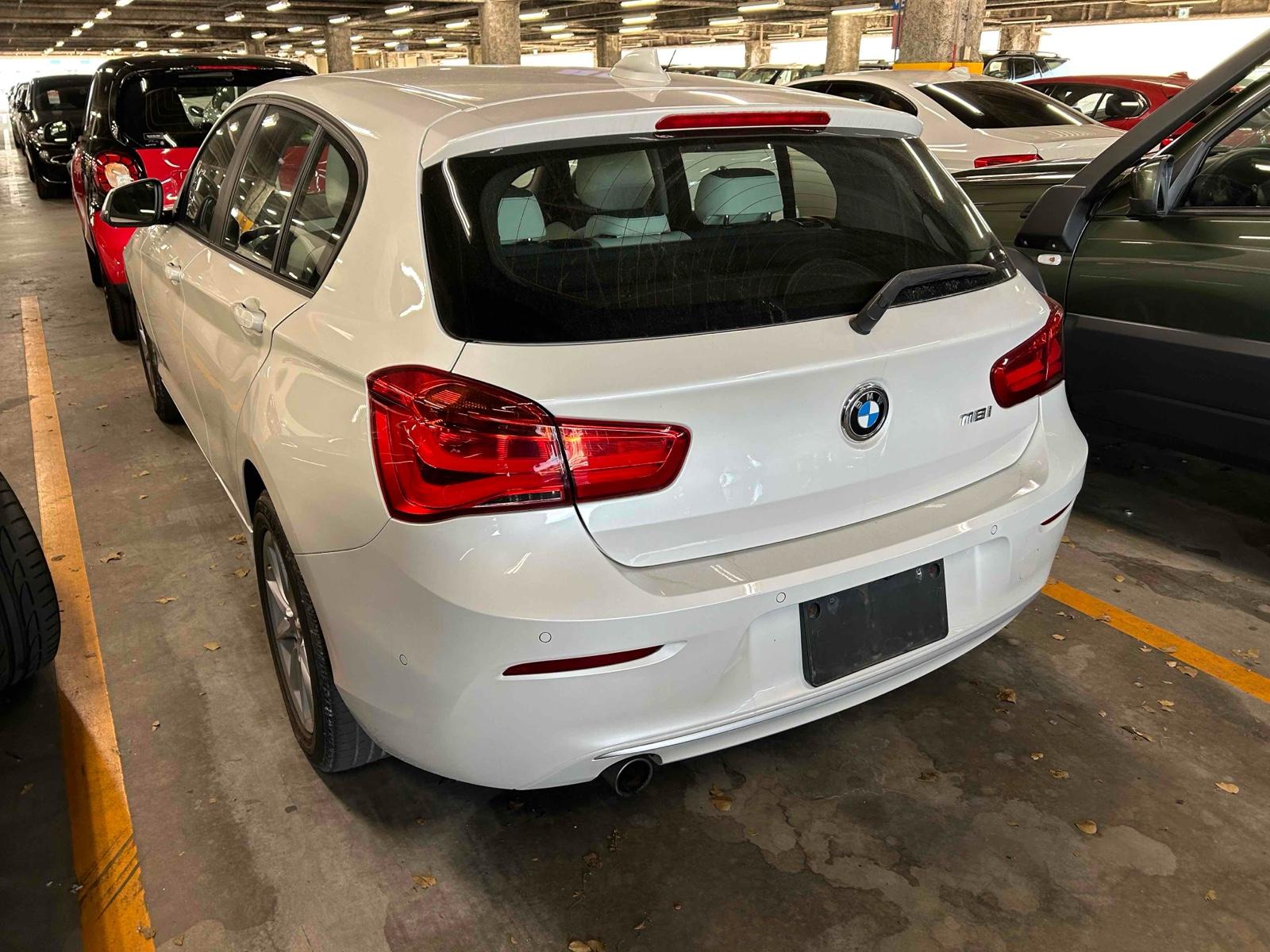 BMW 1 SERIES 5D 118I STYLE