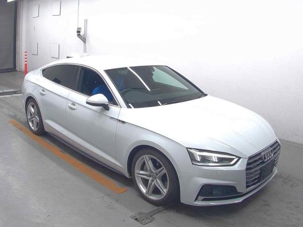 Audi A5 SPORTBACK 45TFSI Q SPOILER SLA